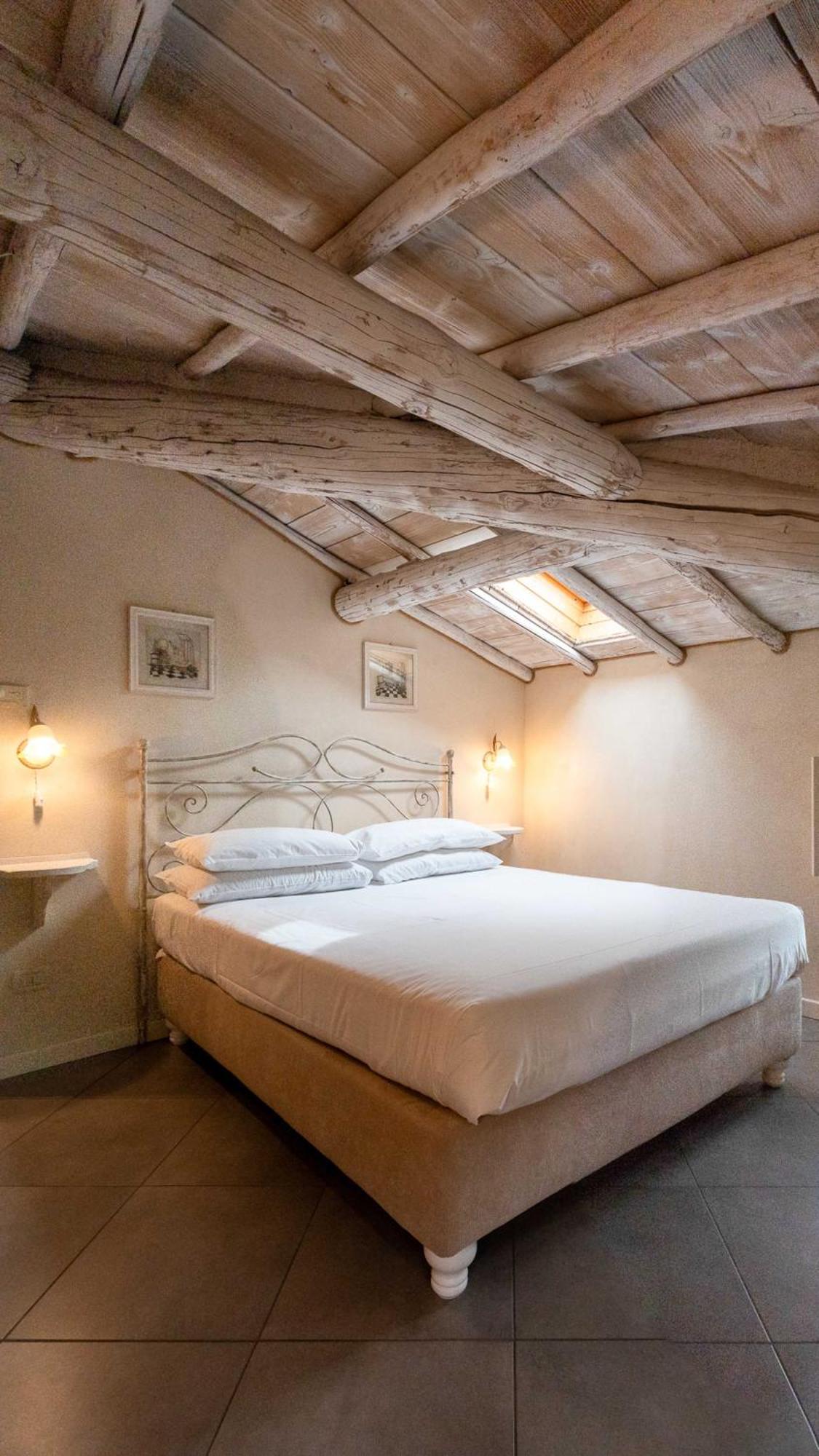 Bed and Breakfast Casal Del Pigno à Peschiera del Garda Extérieur photo
