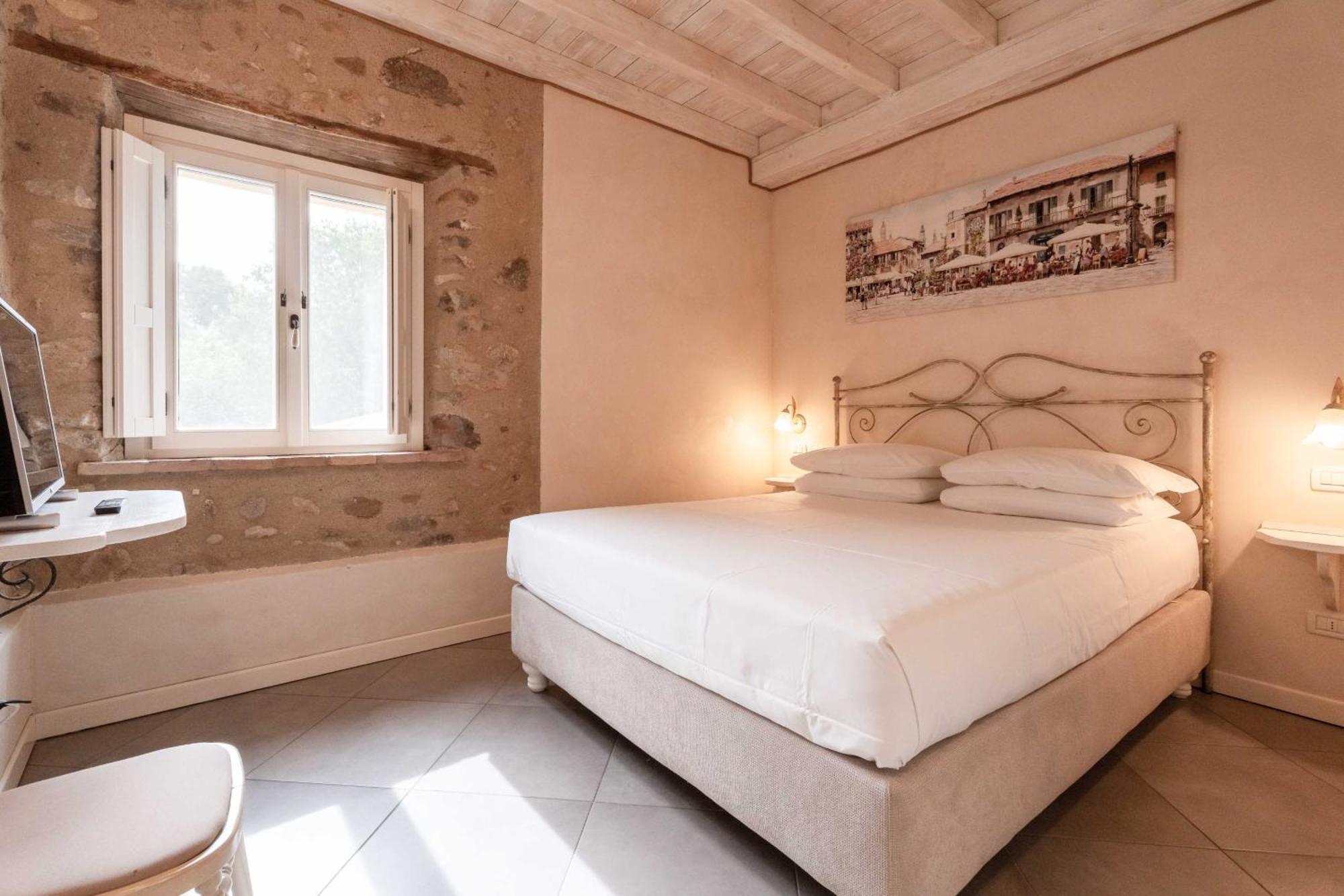 Bed and Breakfast Casal Del Pigno à Peschiera del Garda Extérieur photo